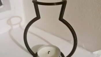 Wire vase 4