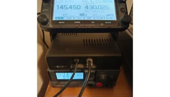 Подставка для дисплея Icom ID-5100 (MBA-2) Подставка для дисплея Icom ID-5100 (MBA-2)
