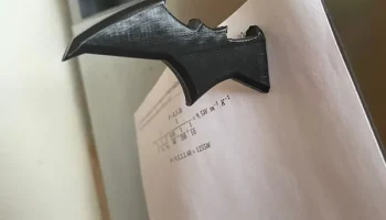 Магнит на холодильник Батаранг