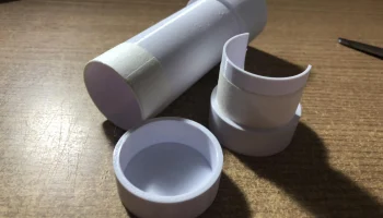 Цилиндрический контейнер с отсеками для игральных костей,... 3