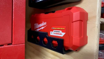 Настенный держатель кейса для сверл milwaukee Packout