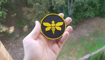 Магнит с логотипом Breaking Bad Golden Moth 1