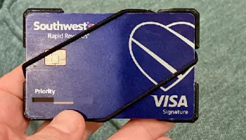 AirTag Remix of Simple Wallet от Dallas Estep