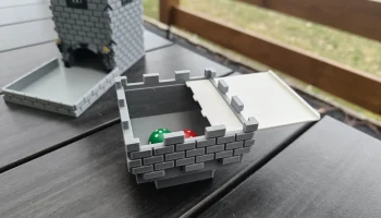 Dice Tower - увеличенная версия верхнего контейнера для х... 1
