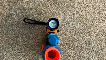 держатель фонаря для Nerf 4