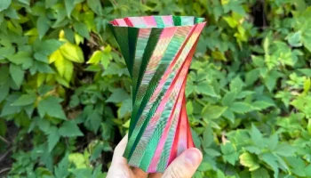 Спиральная ваза