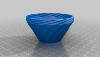 Маленький плантатор - файл OpenSCAD 2