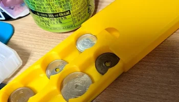 Портативный футляр для монет японской иены 1
