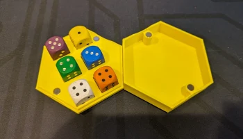 Шестиугольная магнитная коробка для игральных костей для ...