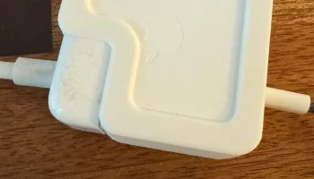 Чехол для зарядного устройства/адаптера питания Apple Ma... 1