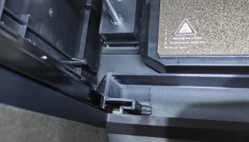 Установка мусорного контейнера в 3D-принтер QIDI TECH X-P... 4