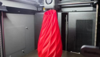 rose vase 3