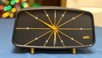 Мантальные часы Welby Mid-Century - упрощенный ремикс ци...