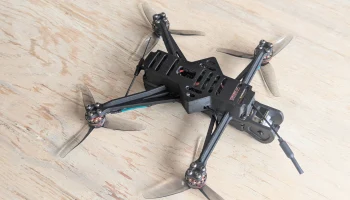 Улучшенный дрон «Nano Long Range» на 1х18650 2