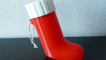 Перезагрузка контейнера с рождественскими чулками...