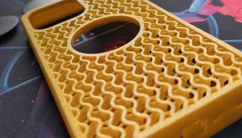Чехол с выдвижной розеткой для iPhone 14 Pro Max 2