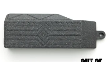 Расширенные дверцы батарейного отсека Stryfe 5