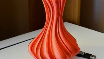 Vase 952