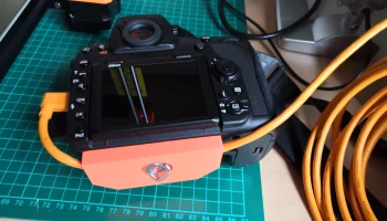 Блок привязки для Nikon D850