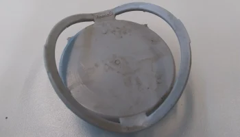 McMaster-Carr Крышка для контейнера с изопропиловым спирт... 2