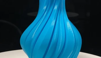 IHIG VASE