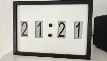 Часы ESP32 Epaper