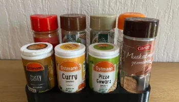 Spice holder 1