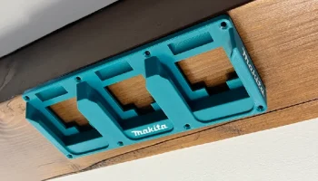 Настенное крепление для аккумулятора Trio Makita 6