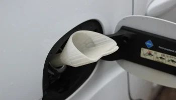 Автомобильная воронка для топлива 0