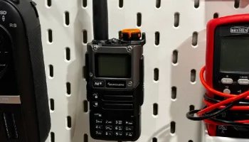 Держатель Skadis Quansheng UV-K5(8)