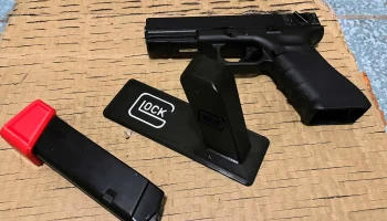 Подставка для страйкбола для Glock 17/18/19 минимализм 3