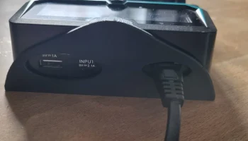 Зарядное устройство XTAR X4 21700 18650 Настенное крепле... 1