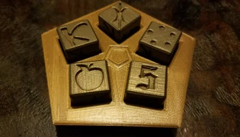 Магнитный футляр для игральных костей хаоса......