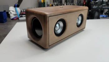 Модель Bluetooth колонки "под дерево" 0