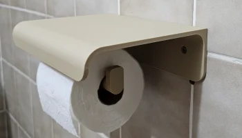 Держатель для туалетной бумаги с большой полкой для смар...