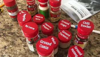 Крышки для специй McCormick 6