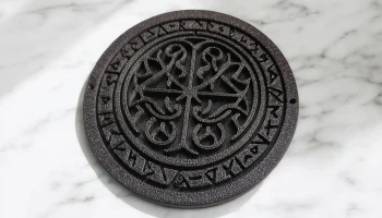 Подставка для напитков и кофе "Runestone" 1
