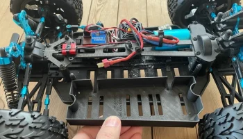 Батарейный отсек для багги HSP XSTR 1/10