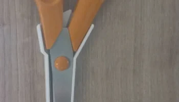 Держатель ножниц Fiskars 2