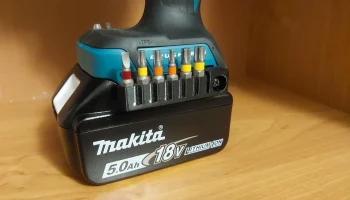 Держатель бит Makita LXT с магнитами 6х3 мм для дрелей/от...