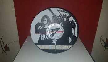 Часы Final Fantasy VII