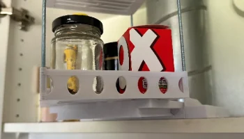 Выдвижная полка для специй 134x134 со стержнями