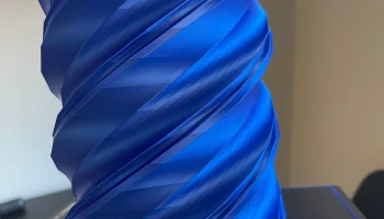 Спиральная ваза