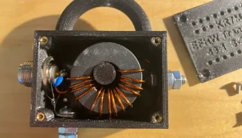 Корпус дипольного трансформатора EFHW....................... 1