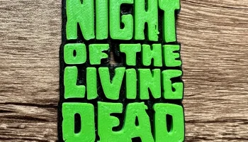 Магнит с логотипом Night Of The Living Dead (магнит 8x3 м... 1