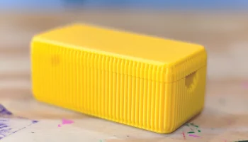 небольшая дорожная коробка с крышкой (режим вазы)...... 2