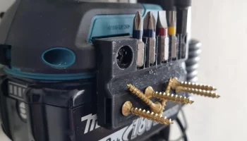 Держатель бит Makita с магнитами. 1