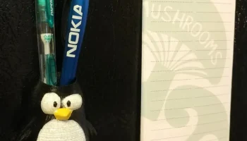 Держатель для ручек на холодильник Tux Penguin......