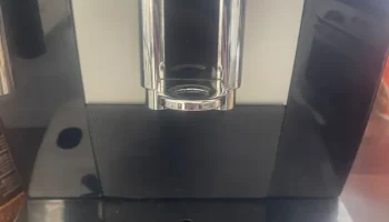 Контейнер для отходов De'Longhi Magnifica S... 1