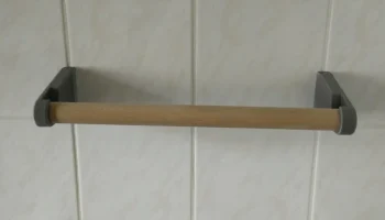 Настенный держатель для бумажных полотенец 1